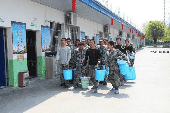 叛逆孩子管教學校解析青少年時期的快樂，究竟被誰偷走了(圖2)