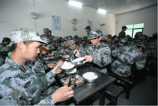 專治青春期叛逆的學校解析12種親子溝通的絆腳石(圖2) 專治青春期叛逆的學校解析12種親子溝通的絆腳石(圖2)