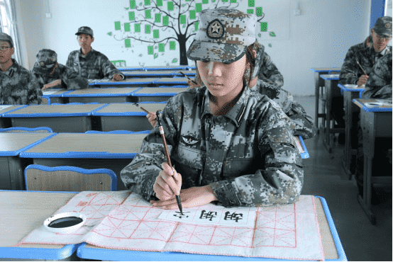 的青春叛逆學校提醒:拒絕孩子的“消費觀”產生攀比心理(圖1) 的青春叛逆學校提醒:拒絕孩子的“消費觀”產生攀比心理(圖1)